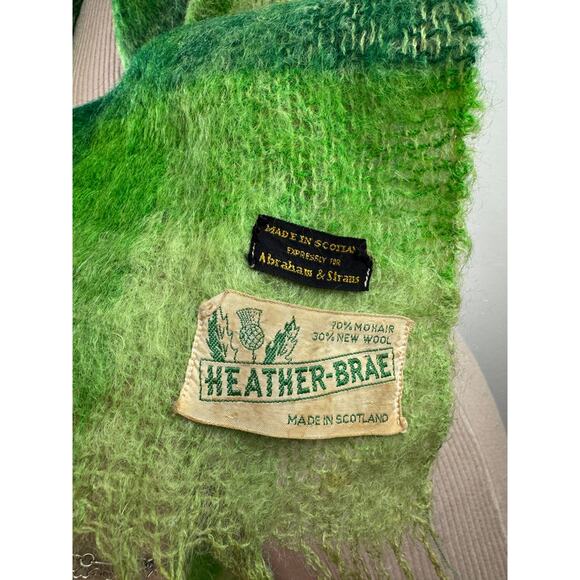VINTAGE Heather Brae Green Ombre Winter Scarf Plaid Mohair Around Neck Raw Hem - Picture 6 of 6